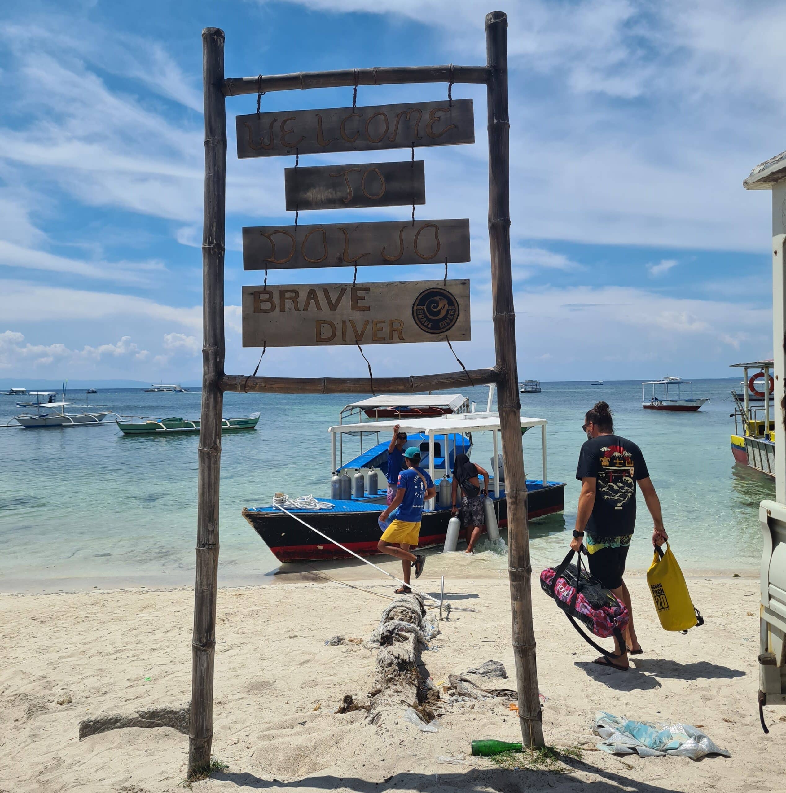 Centre de plongée français à Panglao aux Philippines
